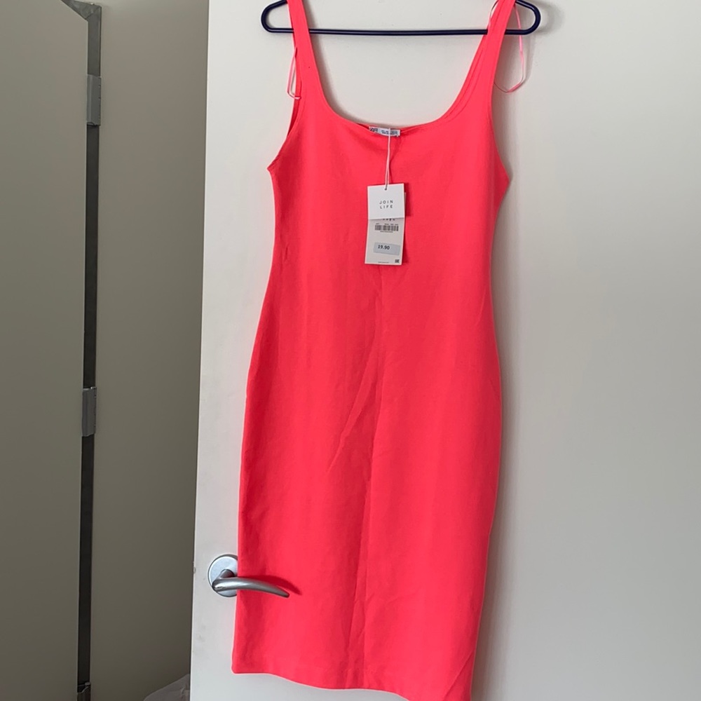 Zara body con dress